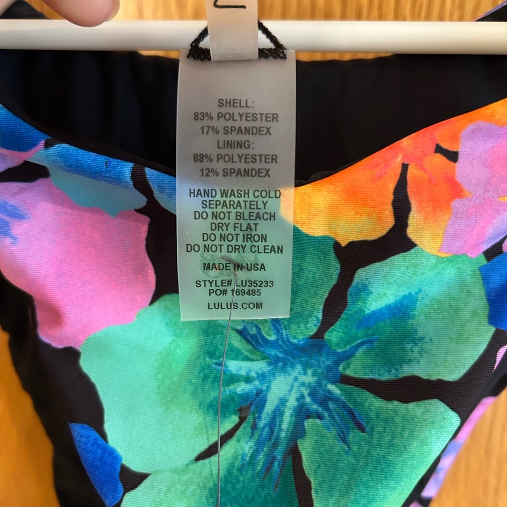 NWT Lulus Bikini Bottoms M - Picture 4 of 4